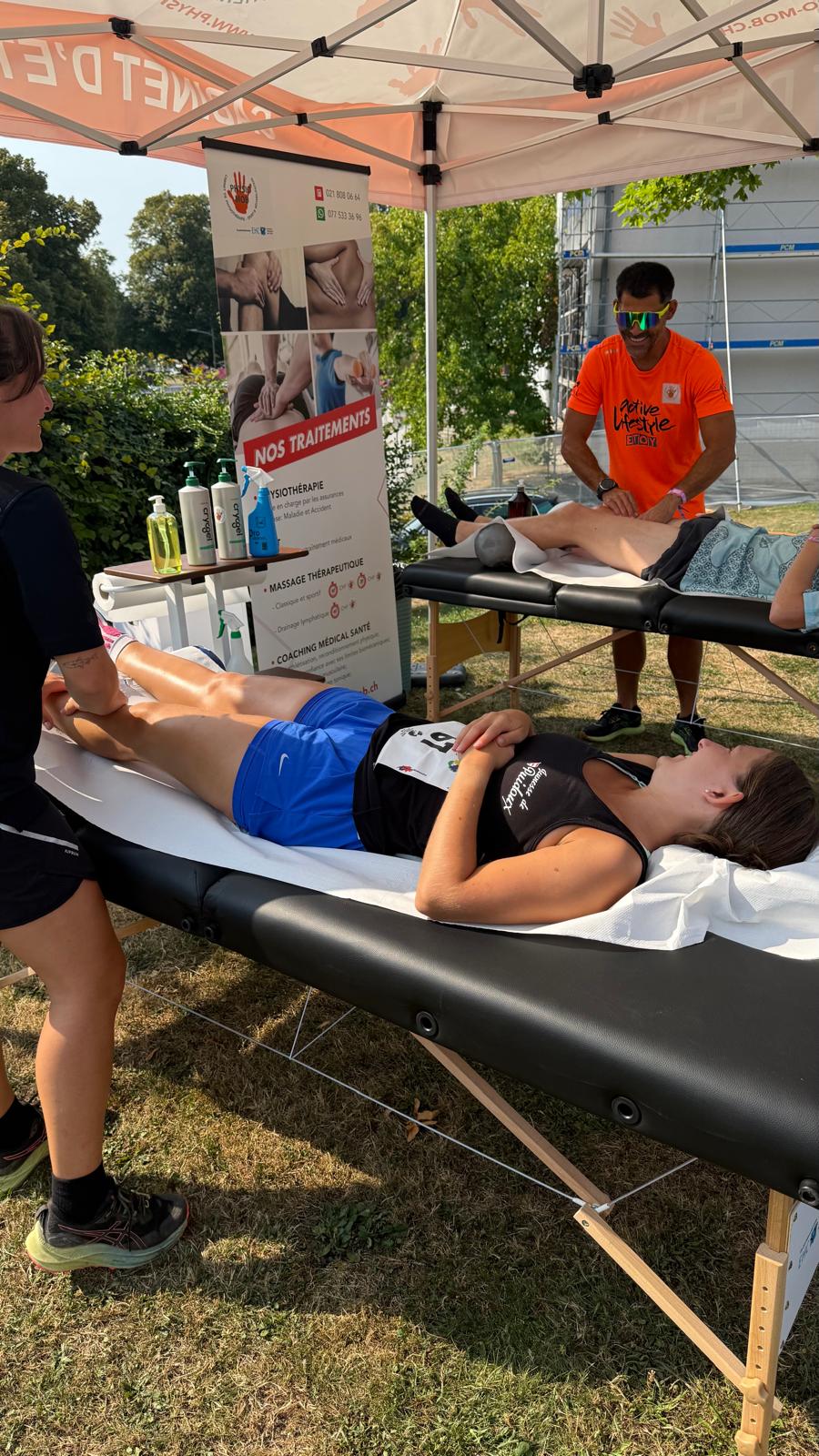 Étirement assisté sous le barnum PhysioMob